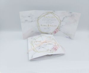 Προσκλητήρια γάμου με λουλούδια, ροζ χρυσό, γκρι | 19g015 pa flowers NewAge invitations