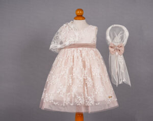 Ρουχαλάκια για κορίτσι Κ56Π Φορεματάκια βάπτισης σε ροζ και λευκούς χρωματισμούς με μπεζ ζώνη | Κ54Ε Νο-1,2,3 Ρουχαλάκια για κορίτσι - "Φόρεμα για τη μικρή σας πριγκίπισσα" Μοντέρνα σχέδια με την καλύτερη ποιότητα ραπτικής. Ένας ιδιαίτερα μοντέρνος συνδυασμός που θα κάνει το κοριτσάκι σας να ξεχωρίζει. Μαγνητίστε όλα τα βλέμματα!!! Το εξαιρετικό ροζ λευκό φόρεμα με τη μπεζ ζώνη στη μέση, ταιριάζει ιδανικά με το ροζ μπολερό και η μπαντάνα σε απόχρωση λευκή ροζ ολοκληρώνει το σύνολο.