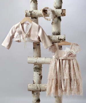 Φορεματάκι βάπτισης New life 2530-3 Νο-1,2,3 φορεματάκι βάπτισης - Ρουχαλάκια για τη μικρή σας πριγκίπισσα | Φόρεμα από τούλι με πούλιες, μπούστο από σατέν στολισμένο με σατέν ζώνη και τούλινα λουλούδια.
