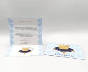 Προσκλητήρια βάπτισης με μικρό πρίγκιπα | Newage 19b022 kt little prince Προσκλητήρια βάπτισης με μικρό πρίγκιπα, πρίγκιπας, κορώνα |  Newage invitations 19b022 kt little prince. Προσκλητήριο για βάπτιση, έγχρωμη εκτύπωση, με αυτοκολλητάκι για το κλείσιμο, της εταιρίας NewAge invitations